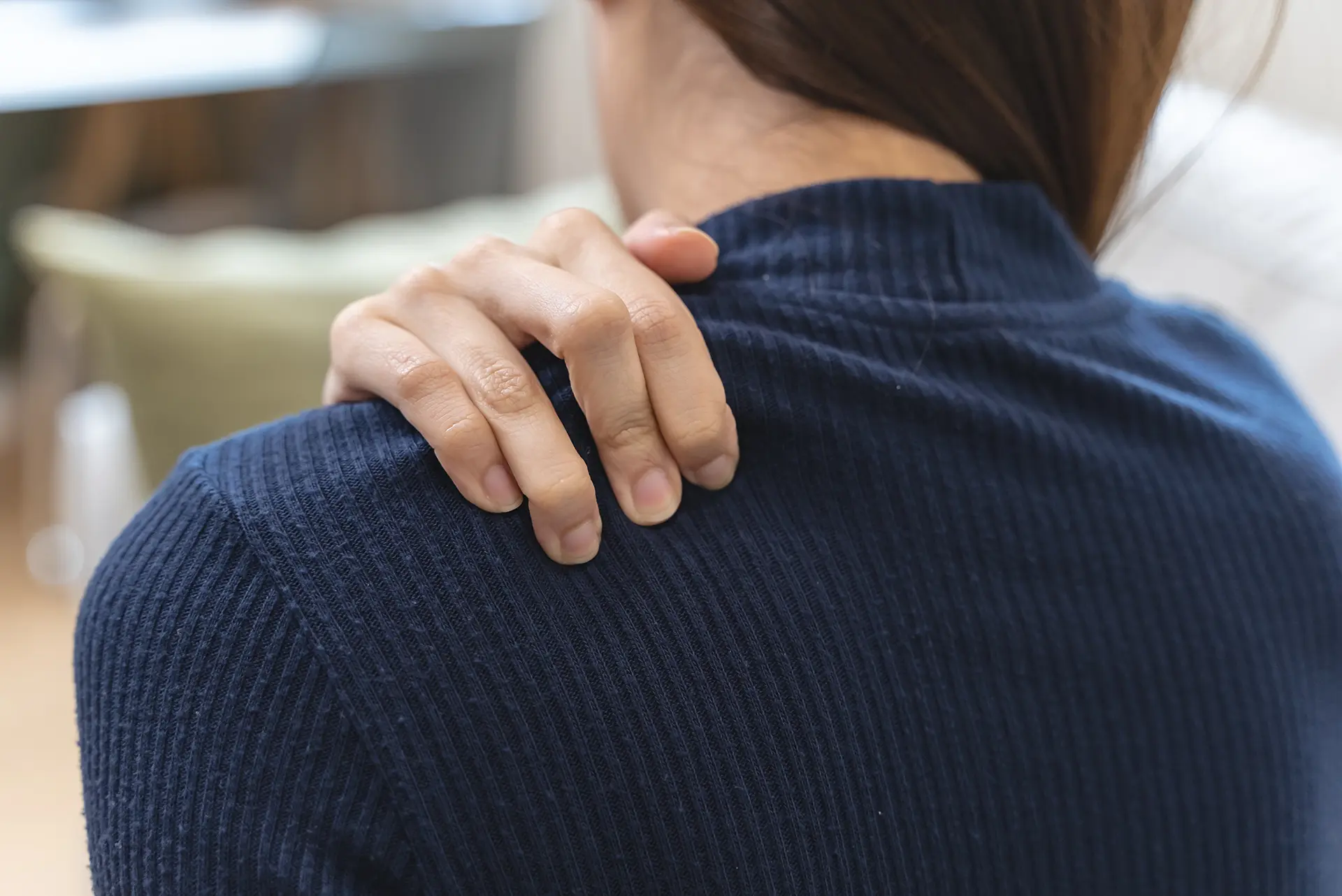 How to Treat a Broken Shoulder